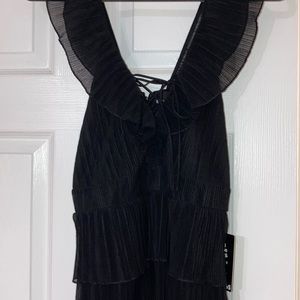 Black NWT tiered ruffle mini express